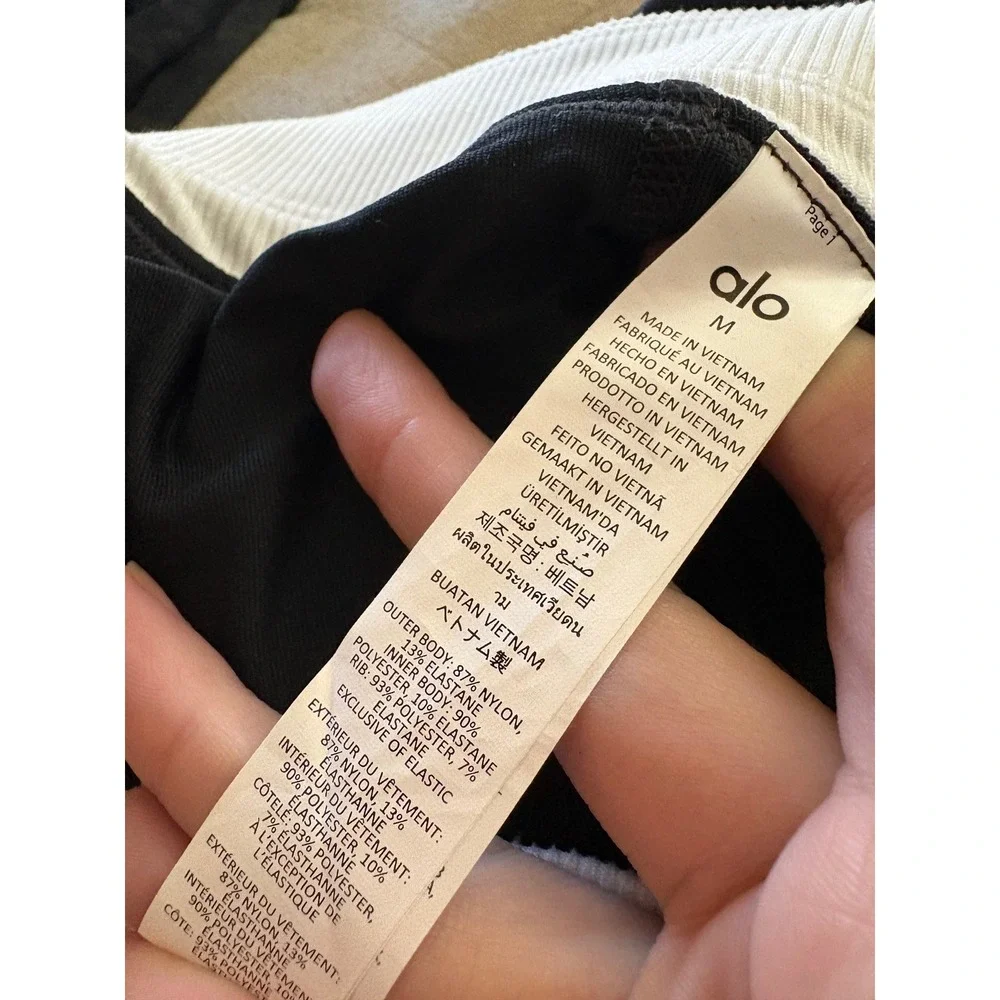 ALO Airbrush Better Together Tennis Skirt In Back size Medium - Picture 8 of 8
